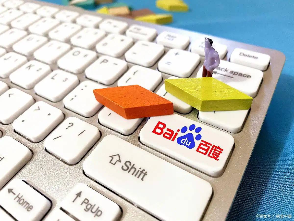 被学生抢鸡排的校长离世